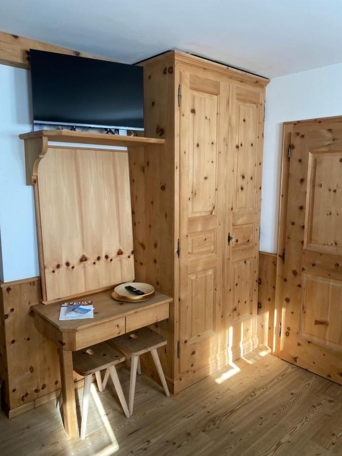 Relaxing Confortable Studio, Heated Garage, Skiroom Samedan Exteriör bild